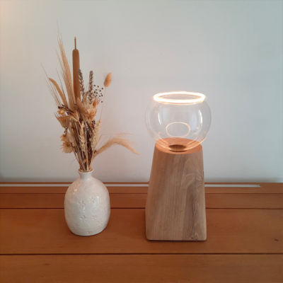 PAULETTE M • Lampe de table Hugo's Lamp – Image 3