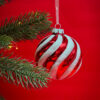 MII • Set de 4 boules de Noël – Image 3
