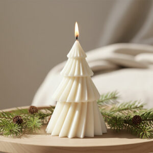 SNOW • Bougie en forme de sapin